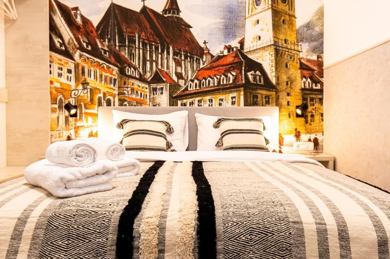 Okbrasov - Apartment & Studio In The Heart Of Old Town, Moments Away From The Black Church Exterior photo